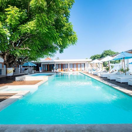 Amp Beach House Toyapakeh Exterior foto