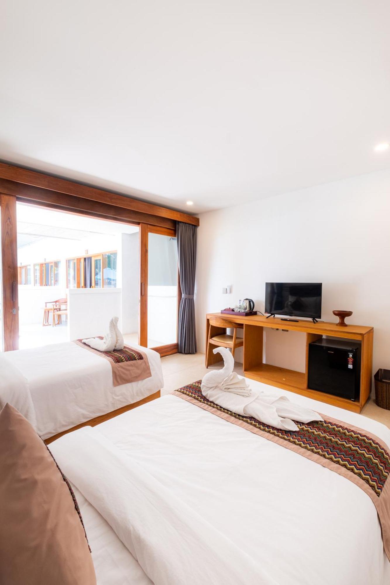 Amp Beach House Toyapakeh Quarto foto